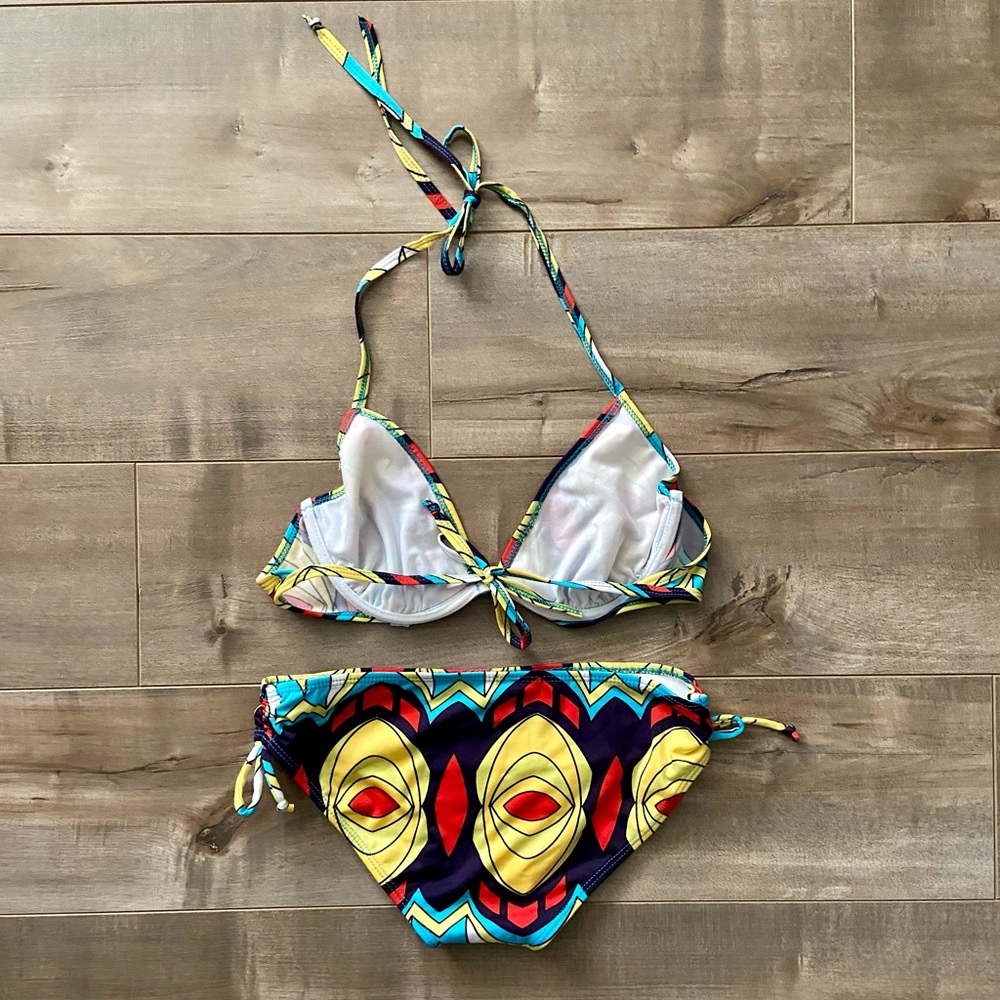 Multi Color Abstract Print 2 Piece String Bikini - Picture 4 of 8